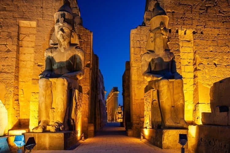 Tagesausflüge nach Luxor und Kairo