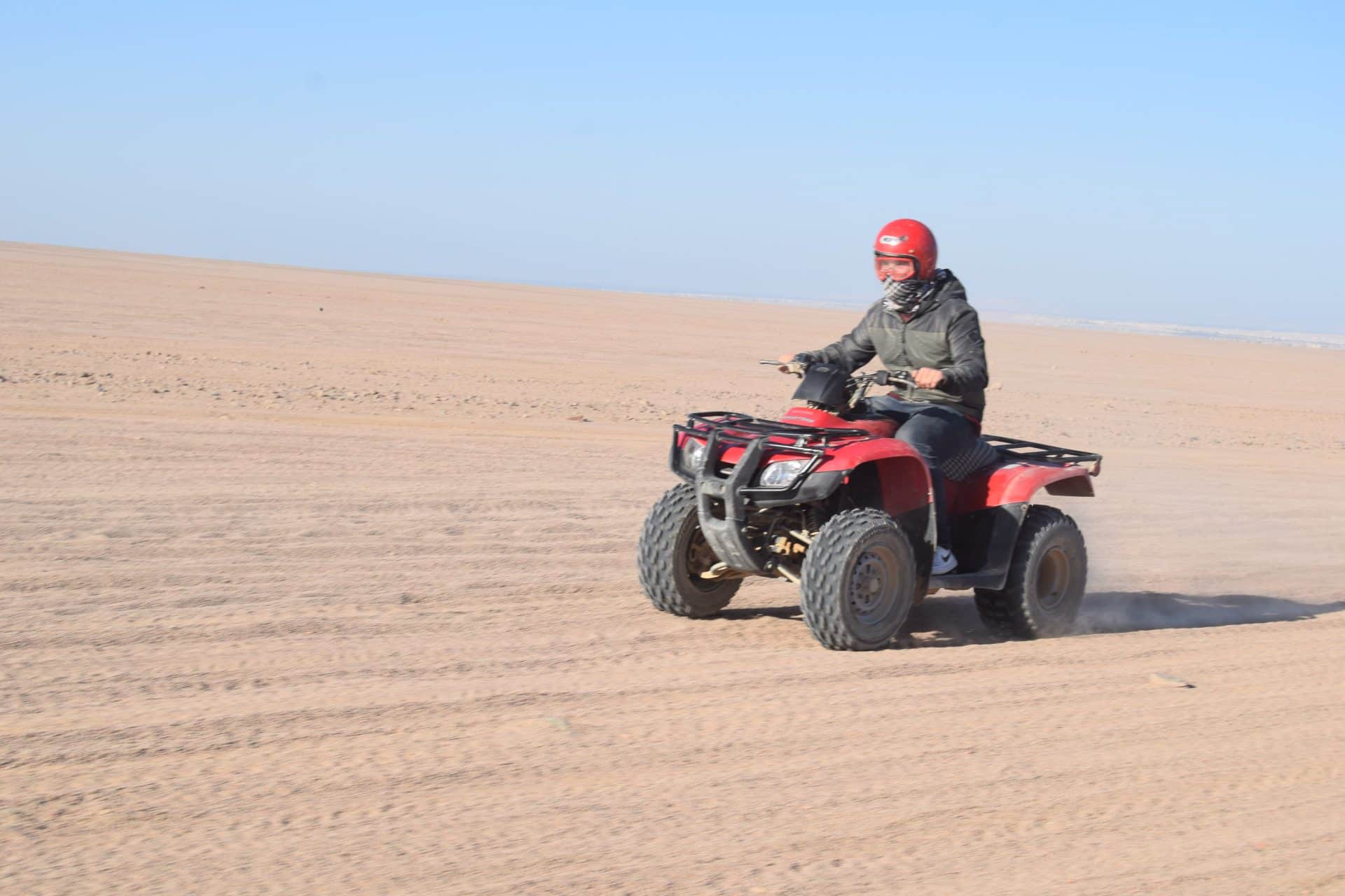 Ab Marsa Alam Quad Safari bei Sonnenuntergang