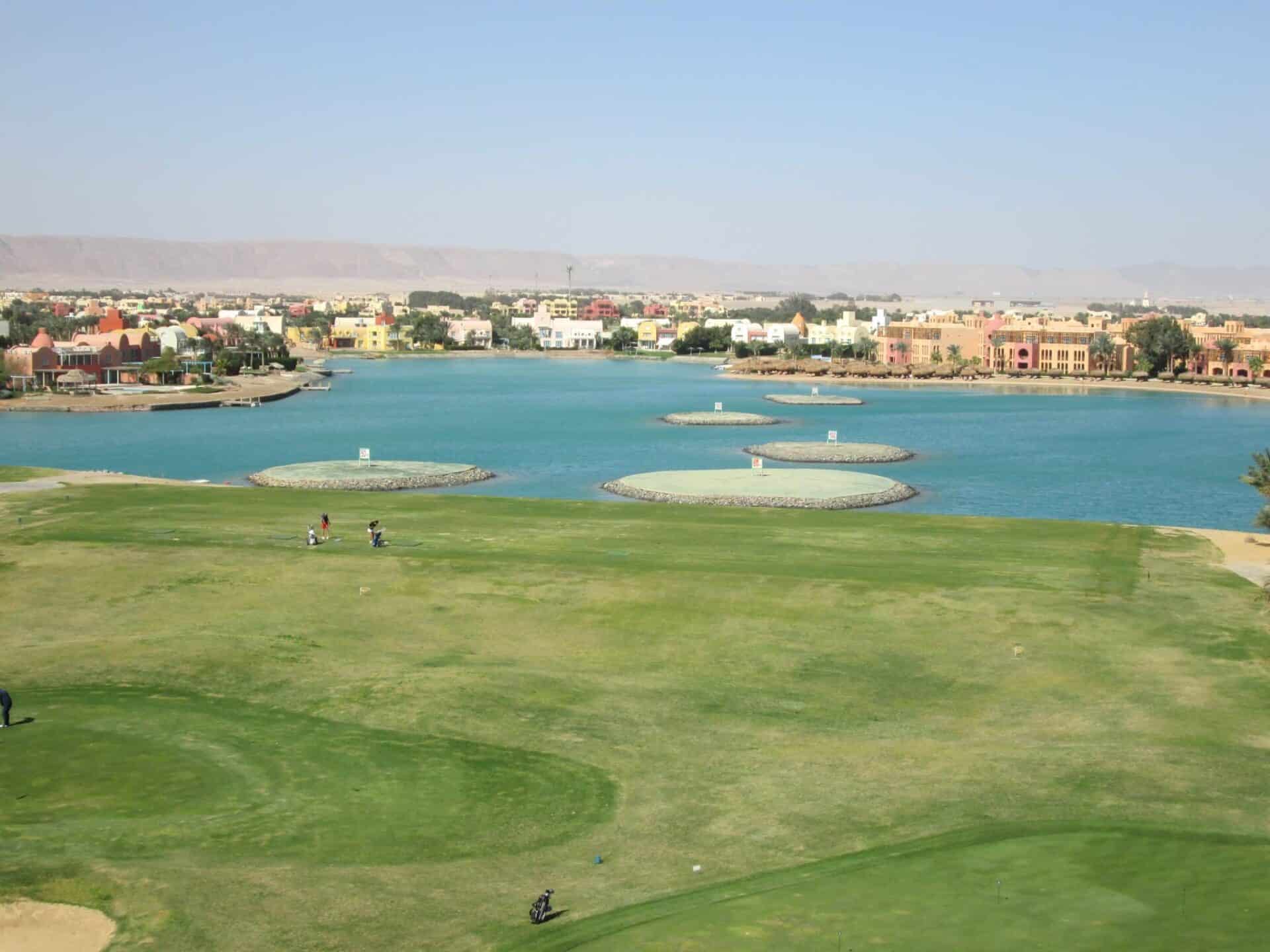 Ab Safaga Hafen El Gouna Stadtrundfahrt Private Tour