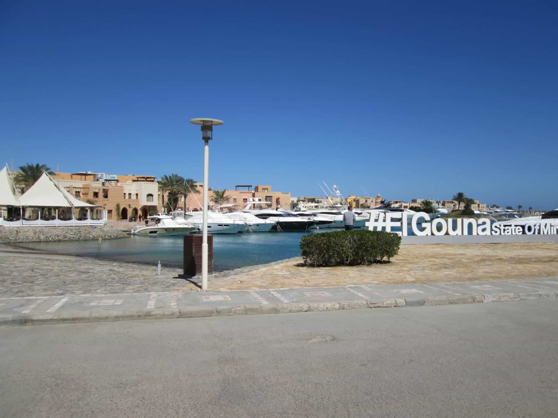 Ab Safaga Hafen El Gouna Stadtrundfahrt Private Tour