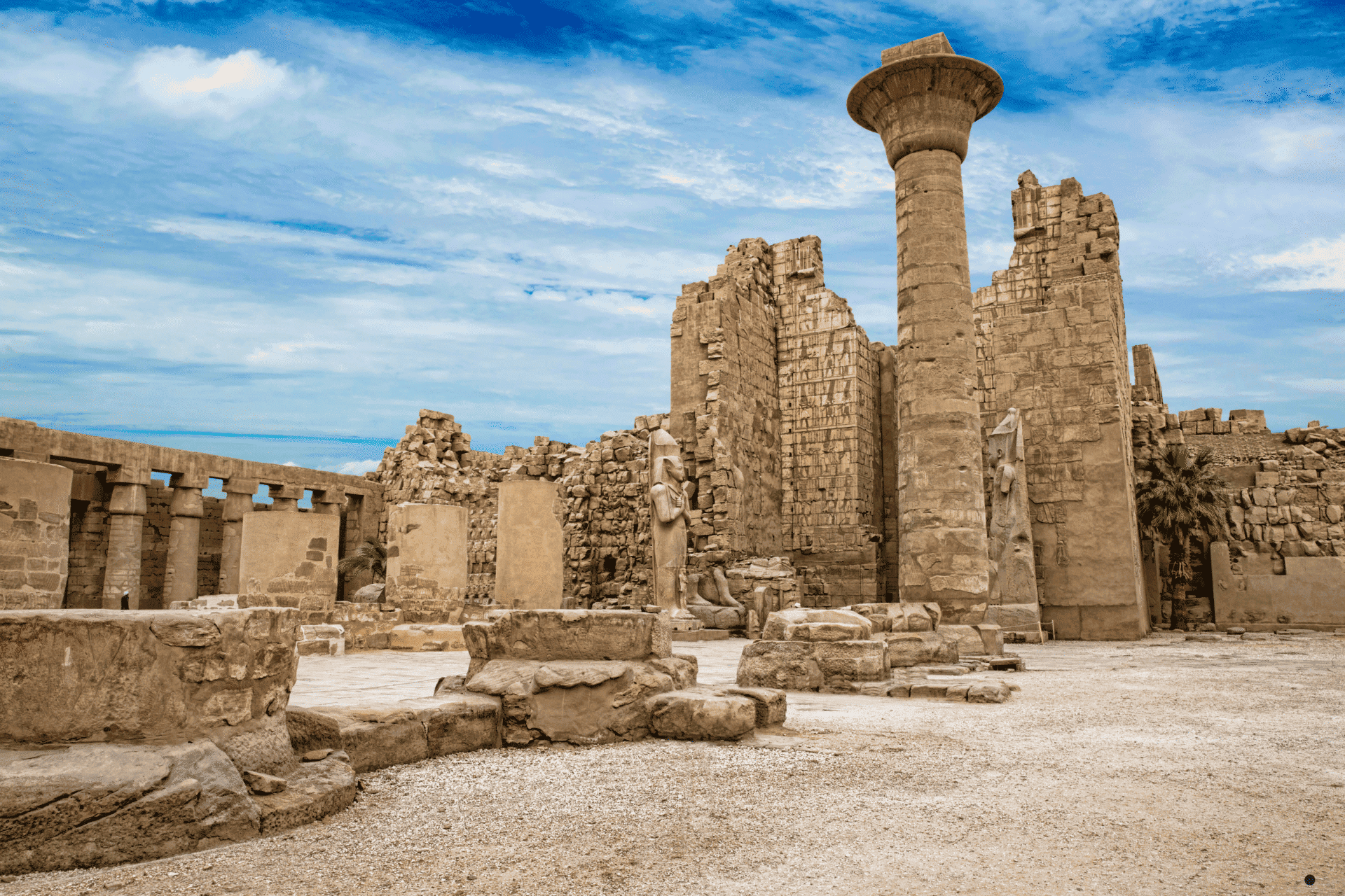 Tagesausflug nach Luxor mit dem Flugzeug